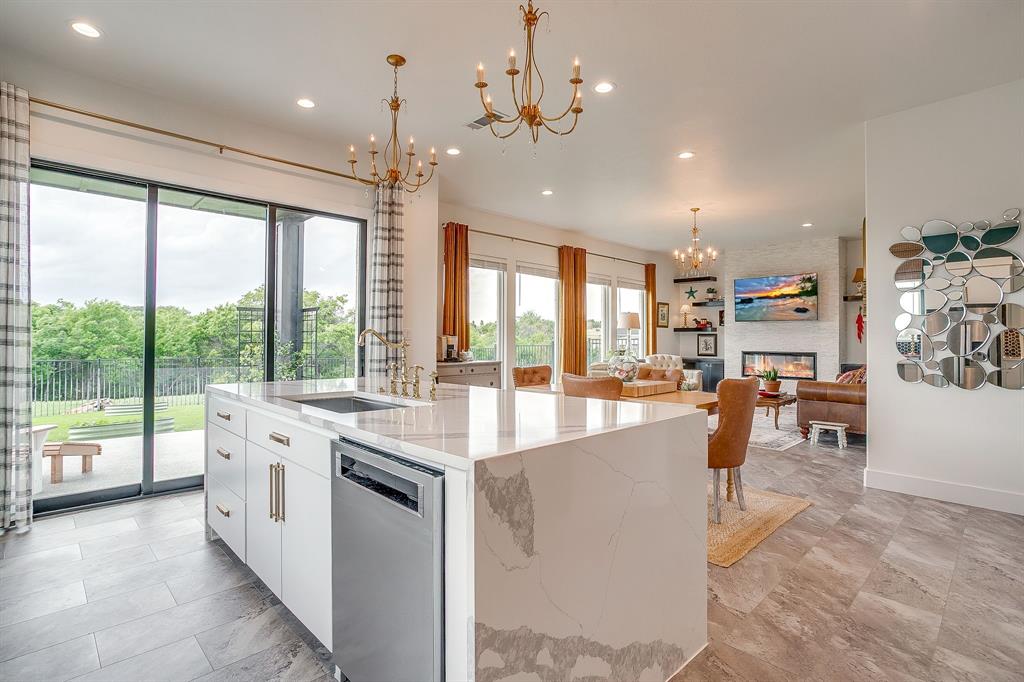 2096 Eagles Rdg Drive Weatherford, TX 76087 - Photo 8 of 38