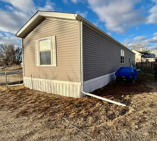 $155,000 | 527 North 2nd Street, Douglas, WY 82633