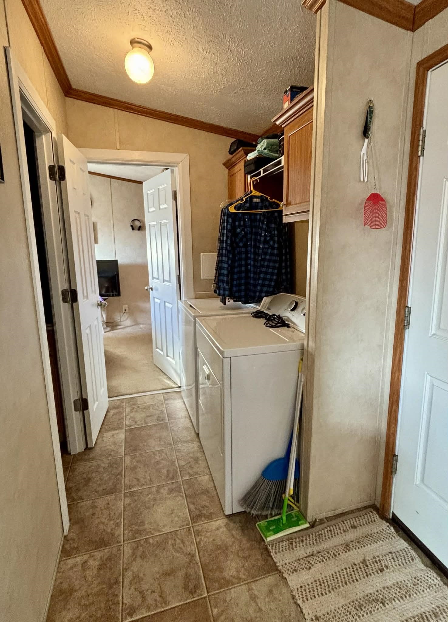 527 North 2nd Street Douglas, WY 82633 - Photo 9 of 18