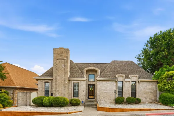 $334,000 | 5918 Brook Falls, Windcrest, TX 78239