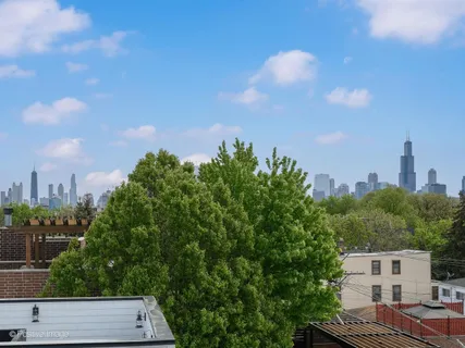 $1,650,000 | 2125 West Erie Street, Chicago, IL 60612