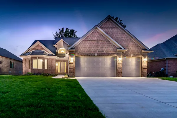 $699,000 | 8118 Hunters Ridge Drive, Newport, MI 48166