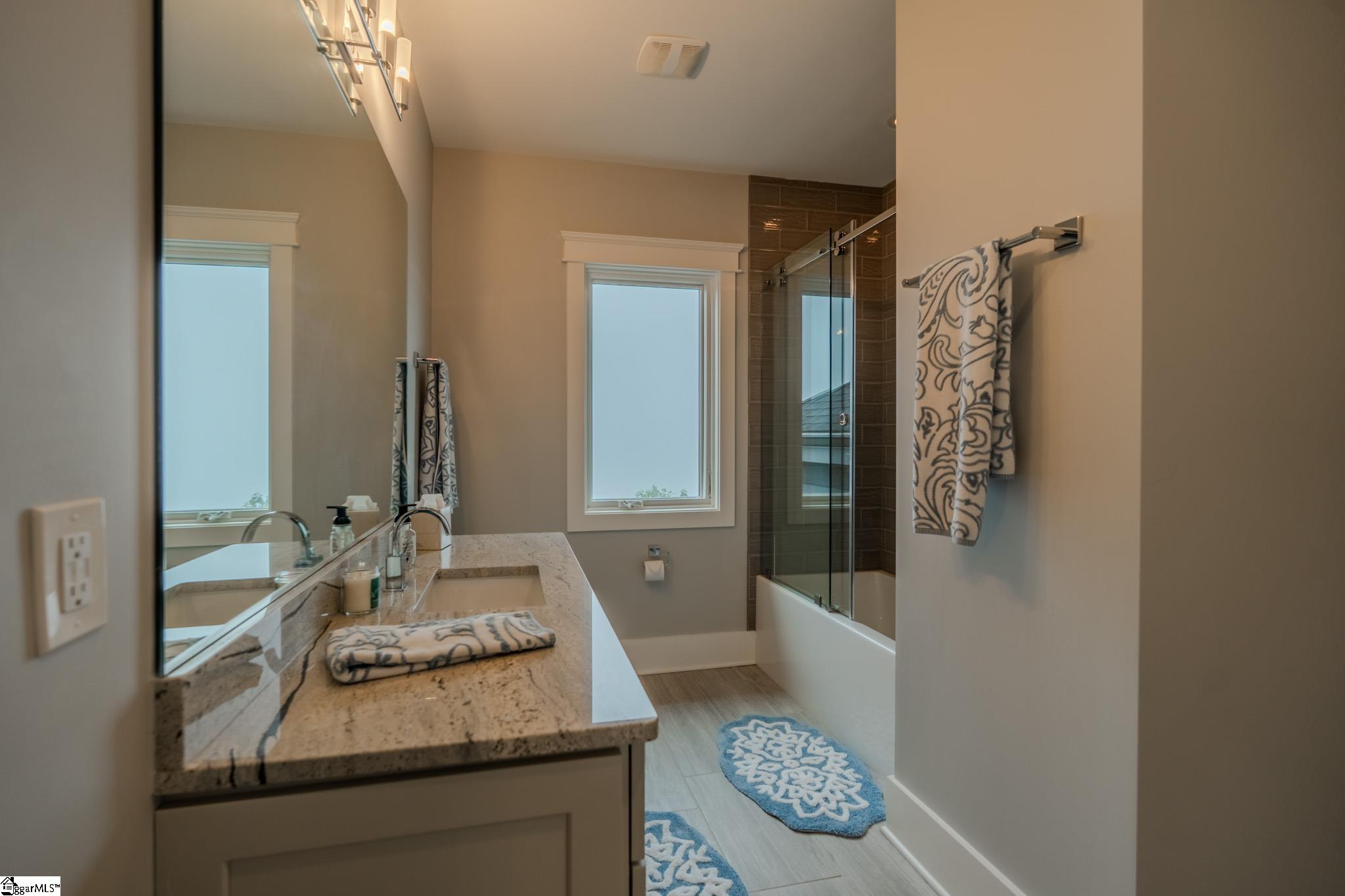 105 The Cliffs Parkway Landrum, SC 29356 - Photo 33 of 50