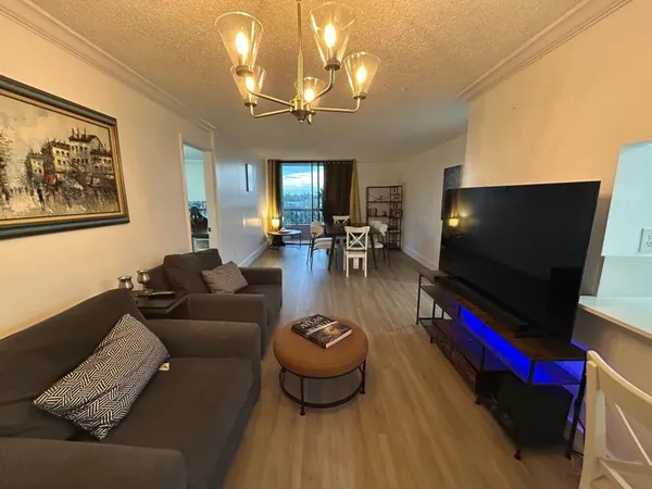 $2,700 | 7040 Coral Way, Unit 502, Miami, FL 33155