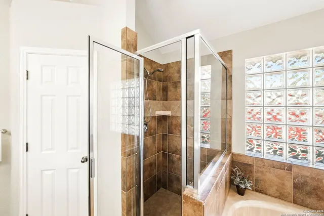 $689,900 | 3362 Abbott Road, St. Hedwig, TX 78152