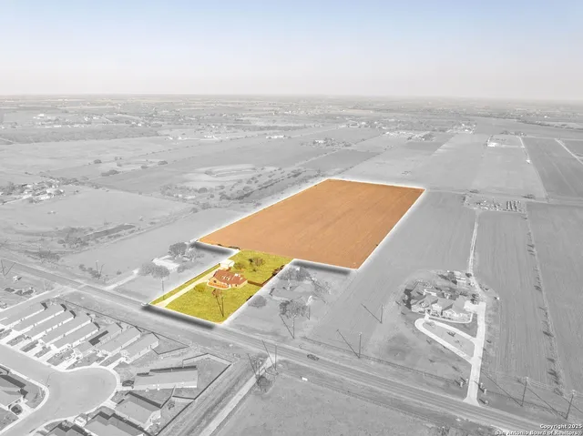 $689,900 | 3362 Abbott Road, St. Hedwig, TX 78152