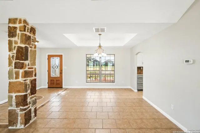 $689,900 | 3362 Abbott Road, St. Hedwig, TX 78152