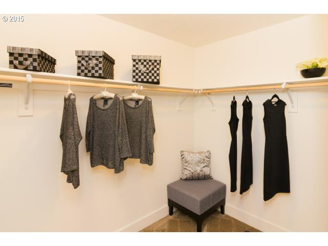 7613 Southwest Applegate Drive, Unit 7 Beaverton, OR 97007 - Photo 11 of 13 Gallery Image 11