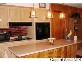 8 Mesa Road Springfield, IL 62702 - Photo 2 of 12