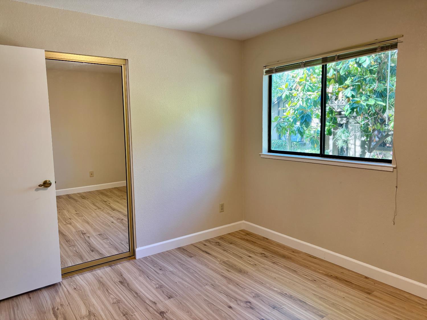 7029 Rio Cuarto Court Citrus Heights, CA 95621 - Photo 14 of 36