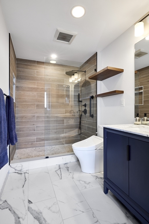 234 Causeway Street, Unit 918 Boston, MA 02114 - Photo 2 of 20