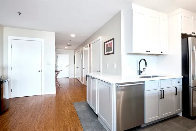 $1,139,000 | 234 Causeway Street, Unit 918, Boston, MA 02114