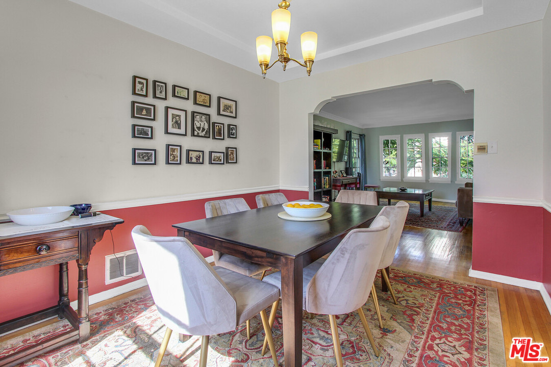 3288 Lowry Road Los Angeles, CA 90027 - Photo 6 of 8
