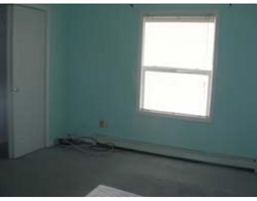 106 Kingland Road Stow, MA 01775 - Photo 4 of 11