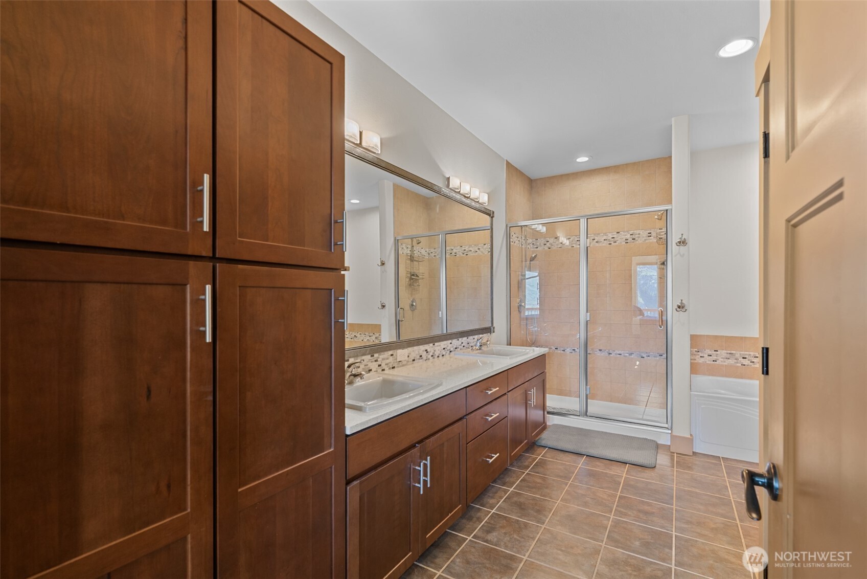 1024 Columbia Point Entiat, WA 98822 - Photo 26 of 29 Gallery Image 26