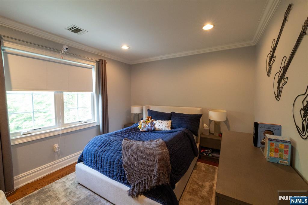 15 Woodland Road Cresskill, NJ 07626 - Photo 32 of 34