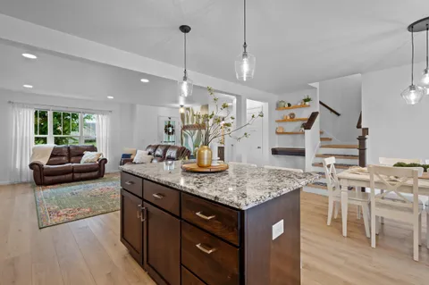 $500,000 | 6302 Pennock Lane, McFarland, WI 53558