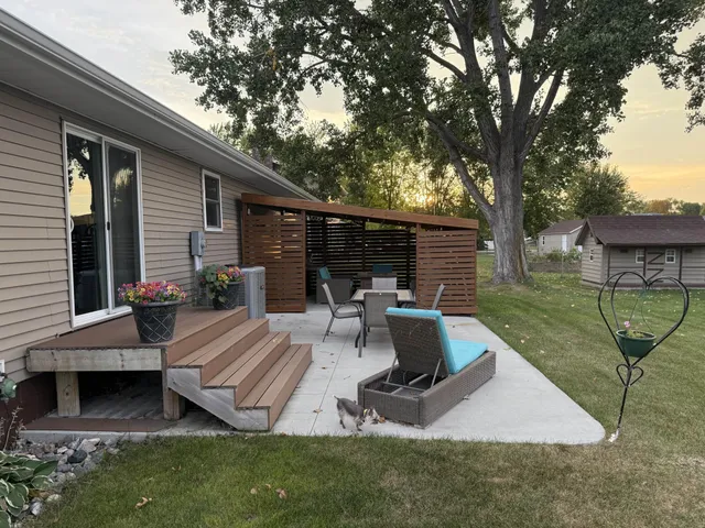 $337,000 | 704 3rd Avenue Northeast, Hillsboro, ND 58045