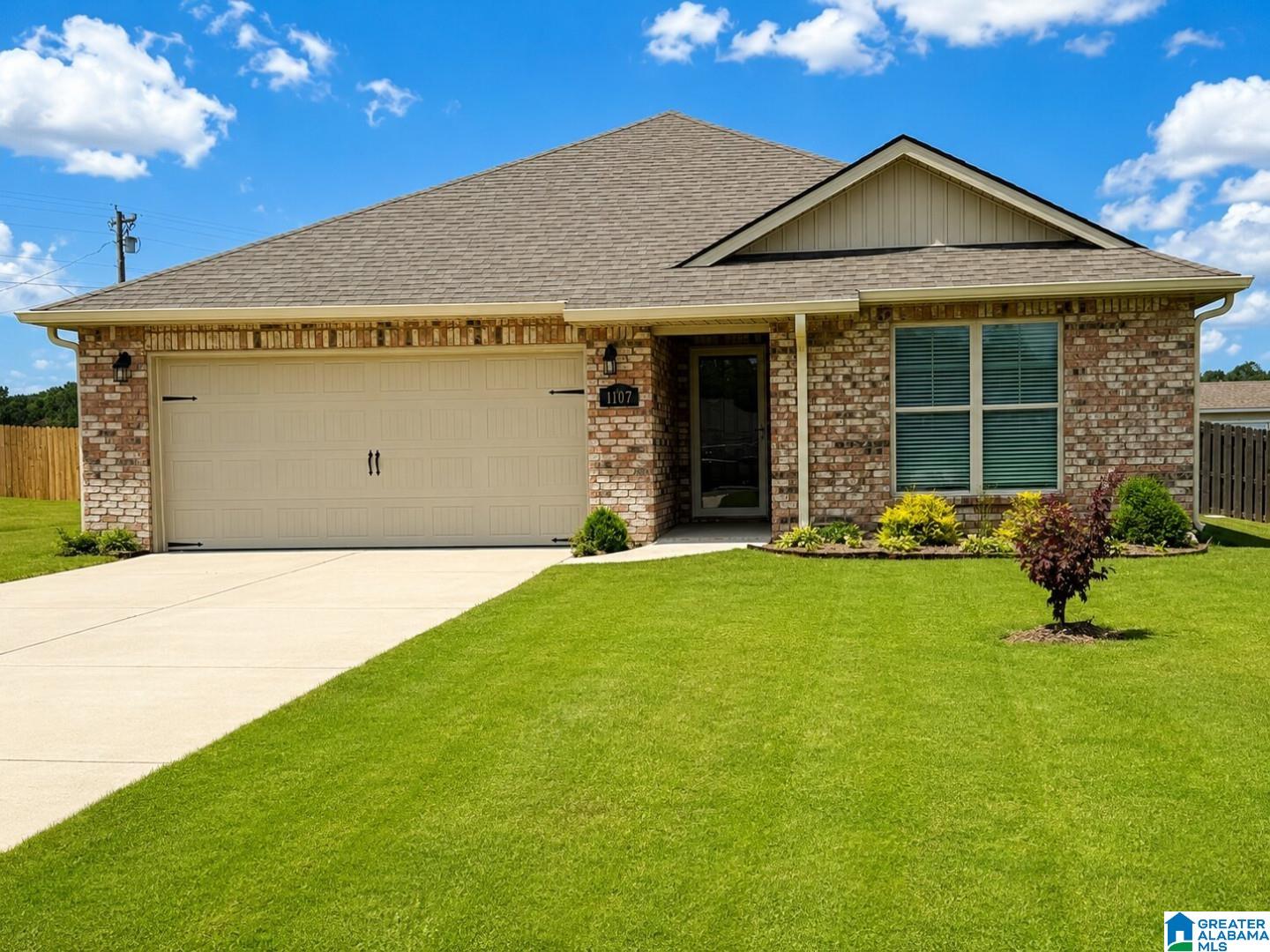 1107 Colonial Drive Southwest Cullman, AL 35055 - Photo 1 of 19