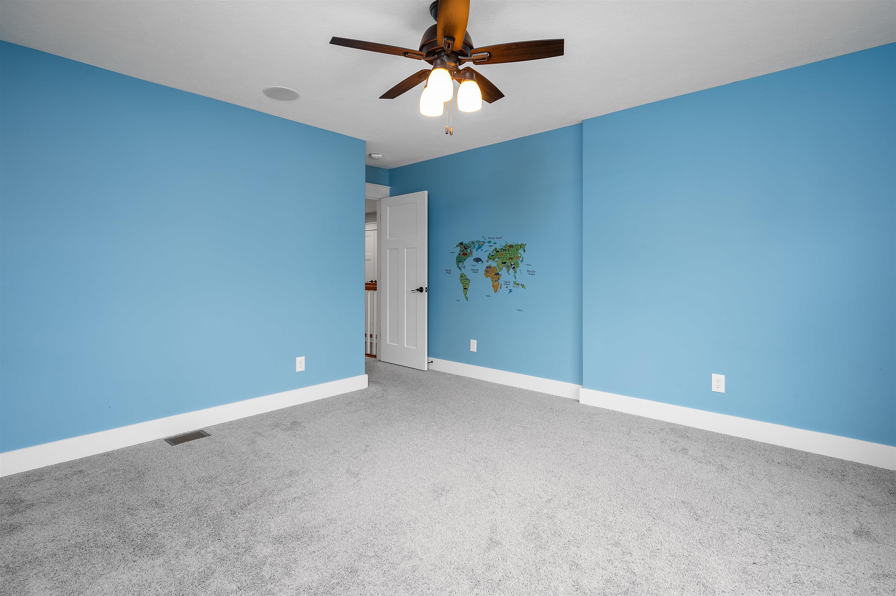 552 Napolean Way Traverse City, MI 49696 - Photo 35 of 75 1929844-e72ec4fe-d3cf-4f43-a11d-03389f508454.JPG