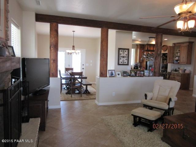 9673 Poland Road Mayer, AZ 86333 - Photo 6 of 36 IMG_0306