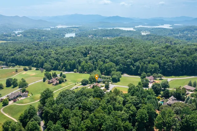 $799,900 | 18 Foxfire Court, Hayesville, NC 28904