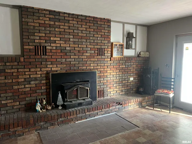 $180,000 | 1413 Spruce Street, Salem, IL 62881