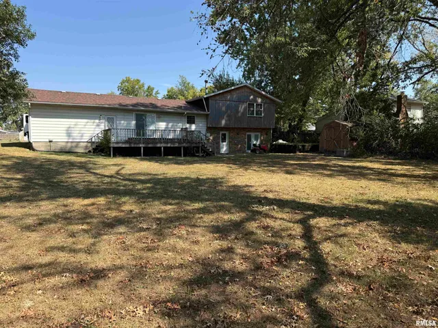 $180,000 | 1413 Spruce Street, Salem, IL 62881