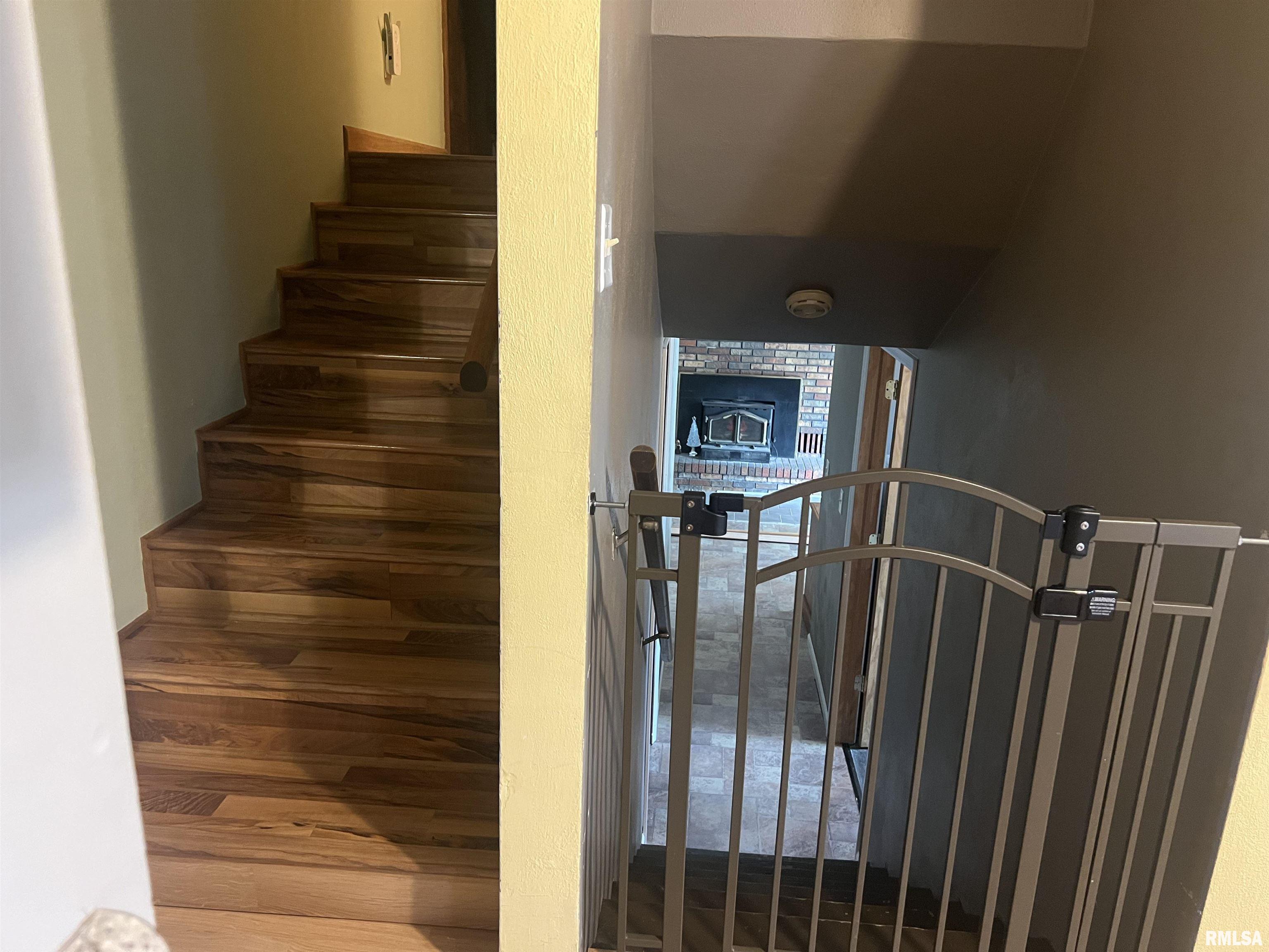 1413 Spruce Street Salem, IL 62881 - Photo 6 of 15