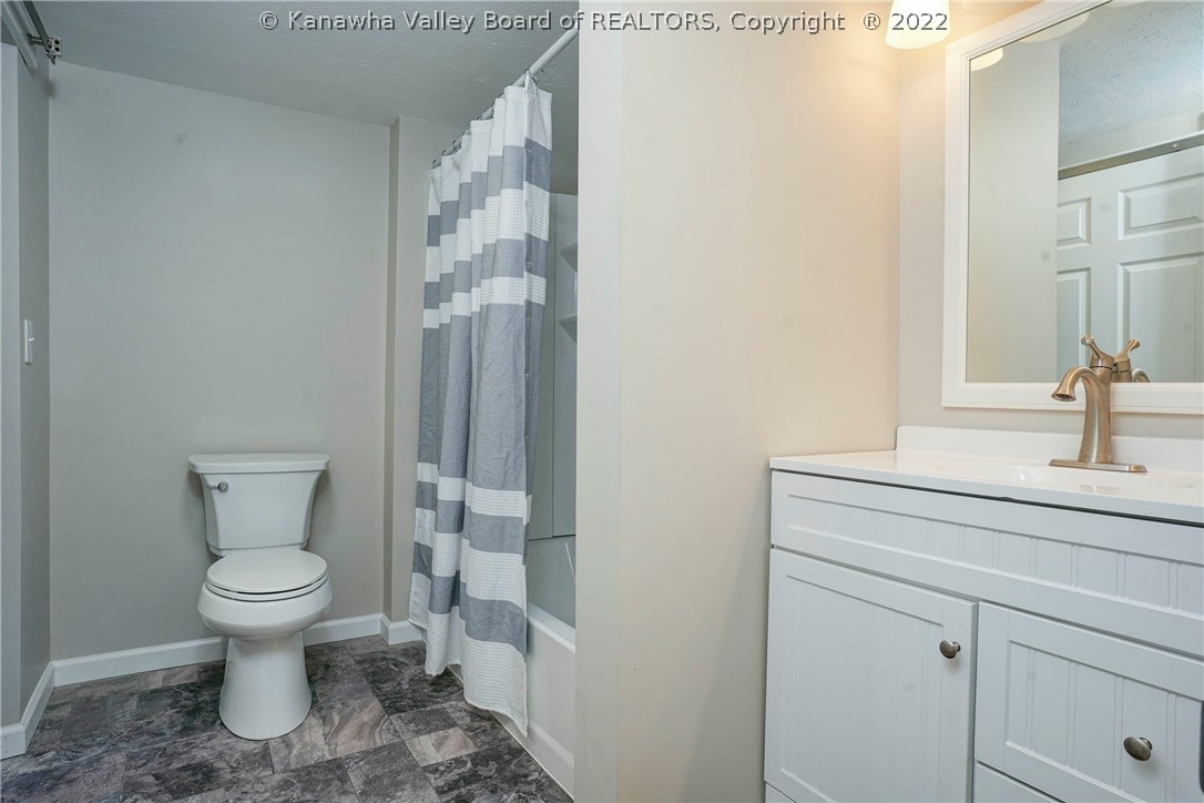 1806 Pine Manor Road Charleston, WV 25311 - Photo 18 of 28 Gallery Image 18