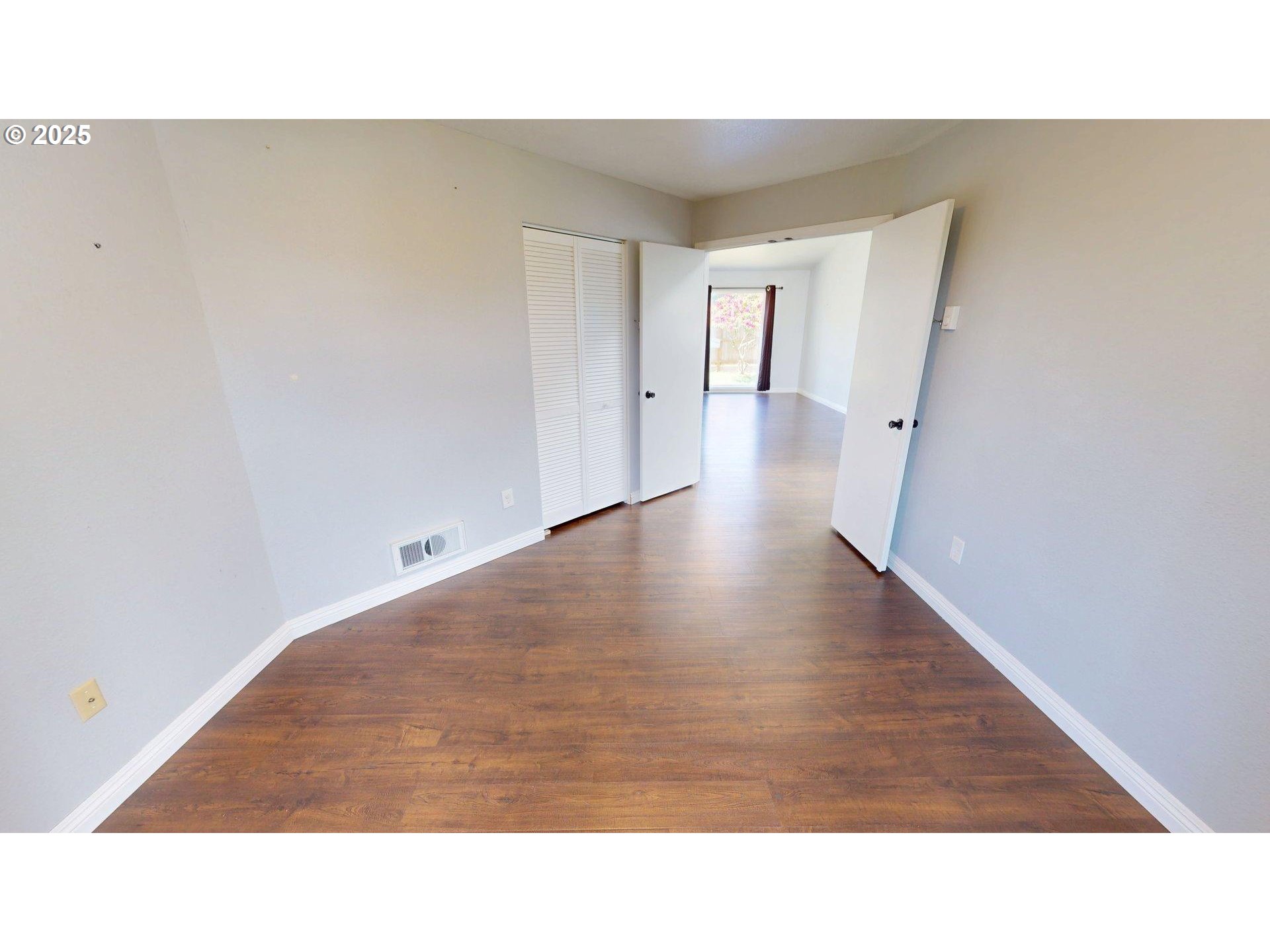 335 Mill Beach Road Brookings, OR 97415 - Photo 24 of 39 Bedroom