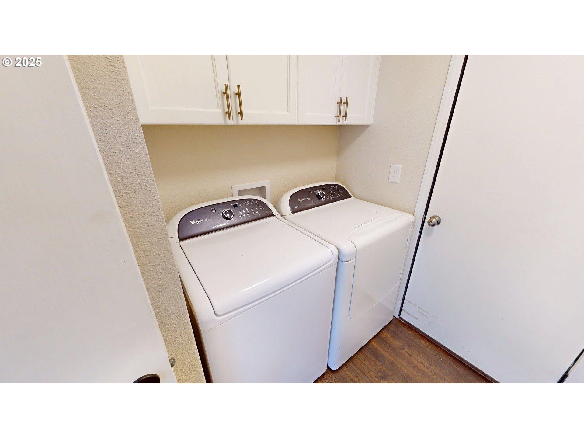 335 Mill Beach Road Brookings, OR 97415 - Photo 34 of 39 Laundry