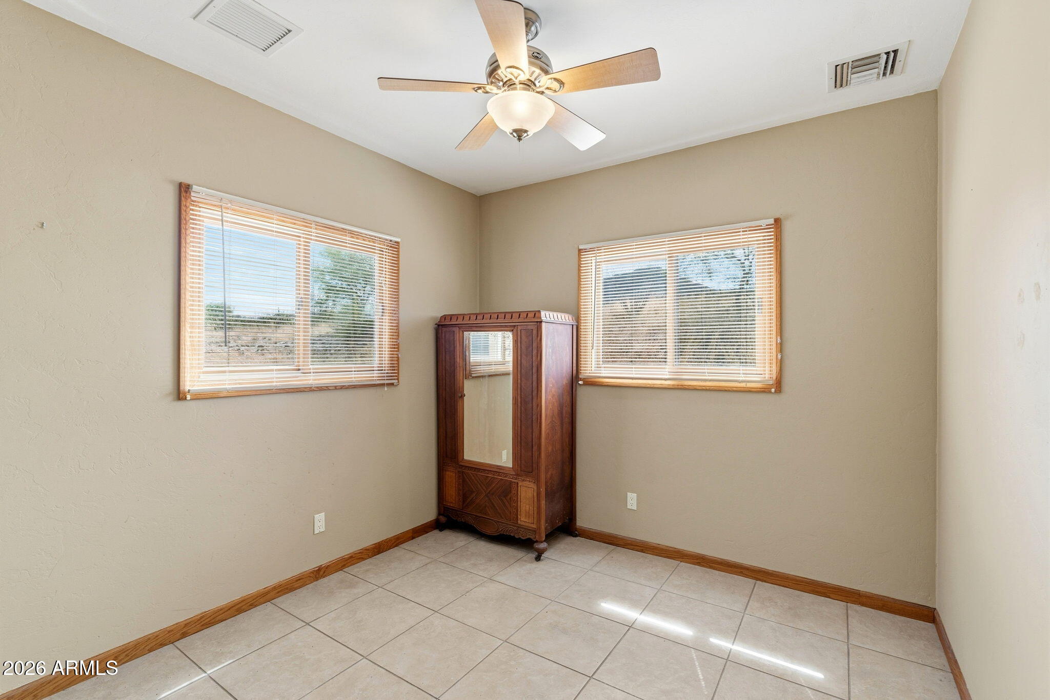 2002 Interstate 19 Frontage Road Tumacacori, AZ 85640 - Photo 16 of 27 Office/Studio