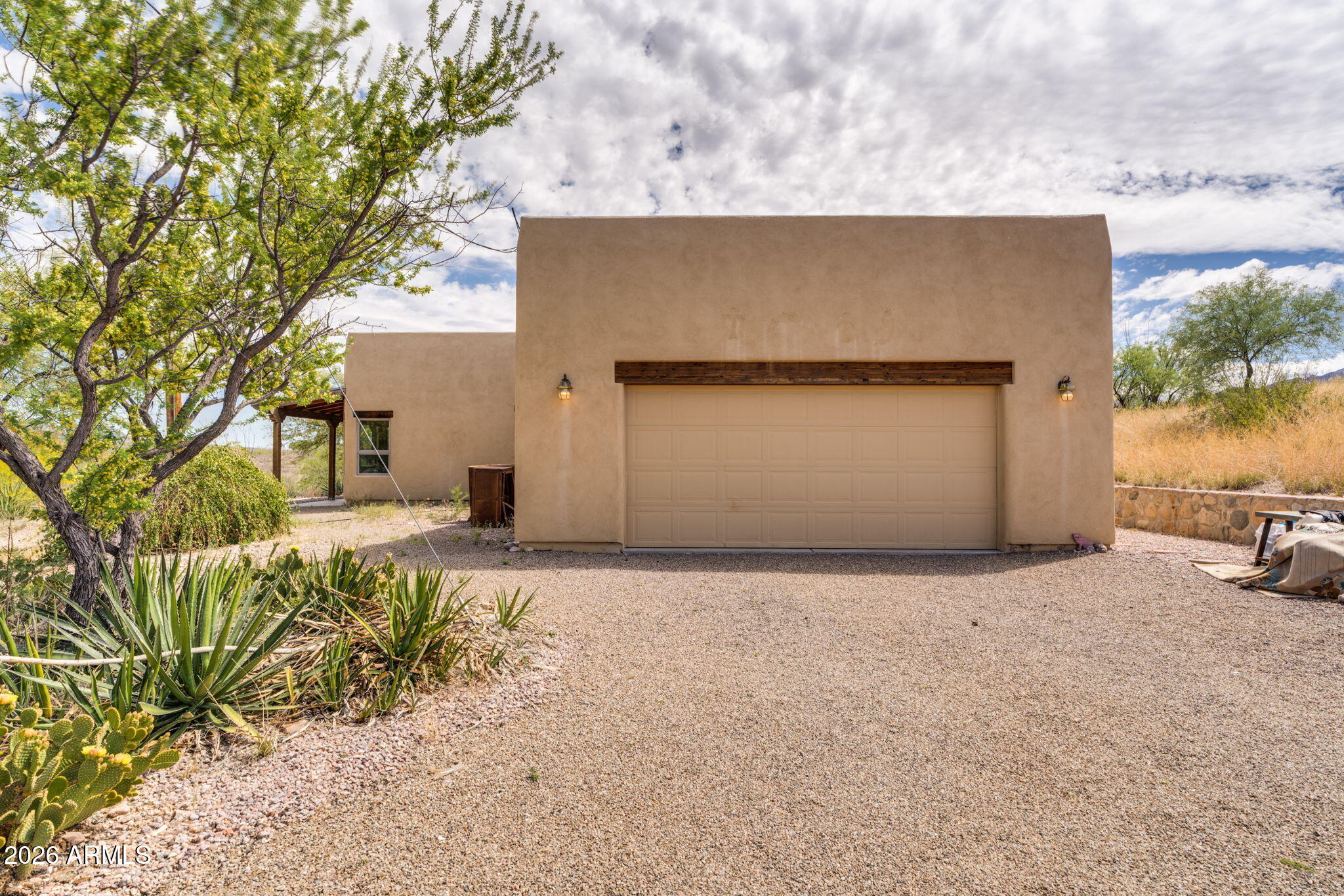2002 Interstate 19 Frontage Road Tumacacori, AZ 85640 - Photo 19 of 27 Garage