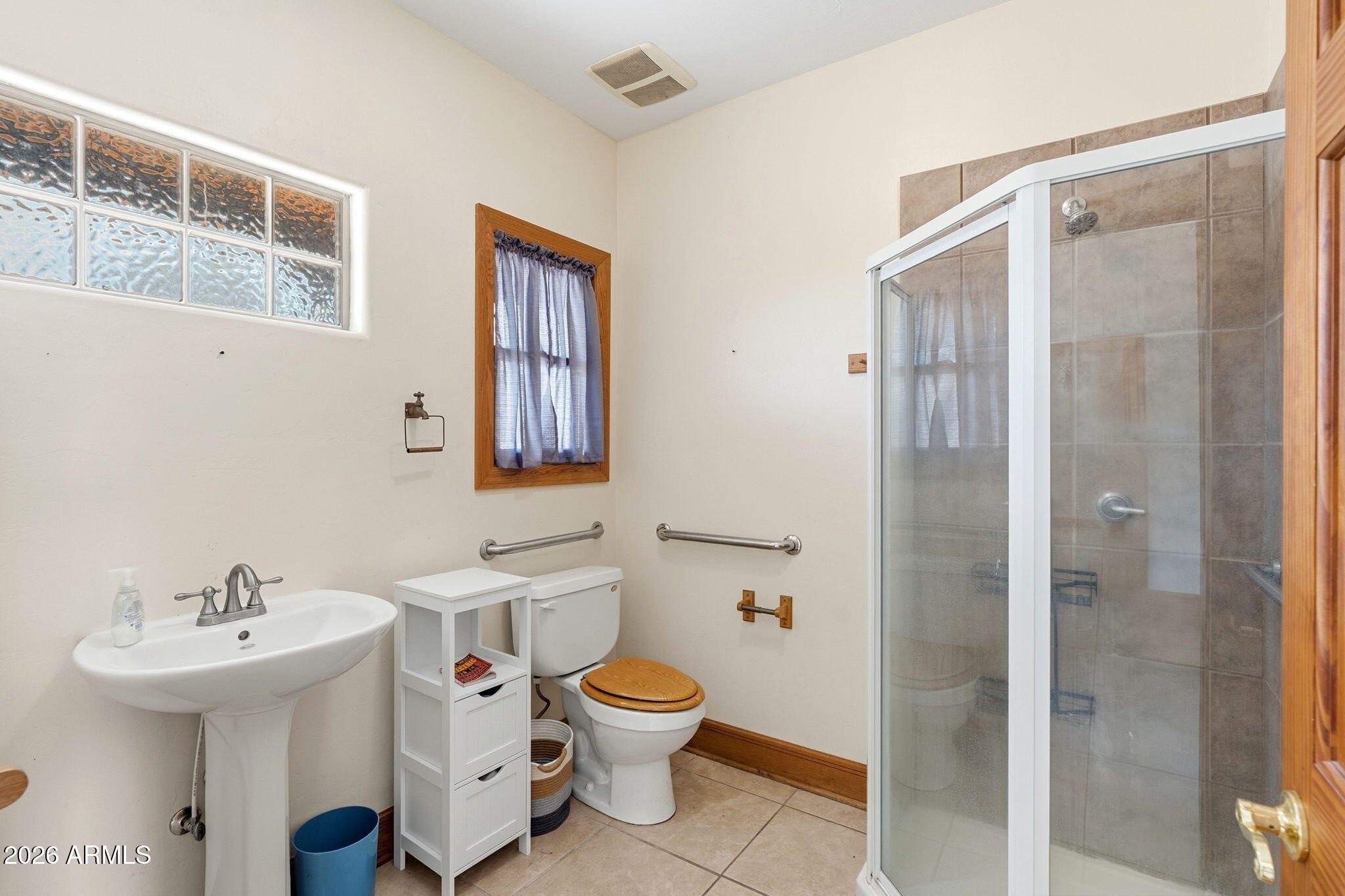 2002 Interstate 19 Frontage Road Tumacacori, AZ 85640 - Photo 10 of 27 Guest Bathmls-I-19 Frontage Rd-12