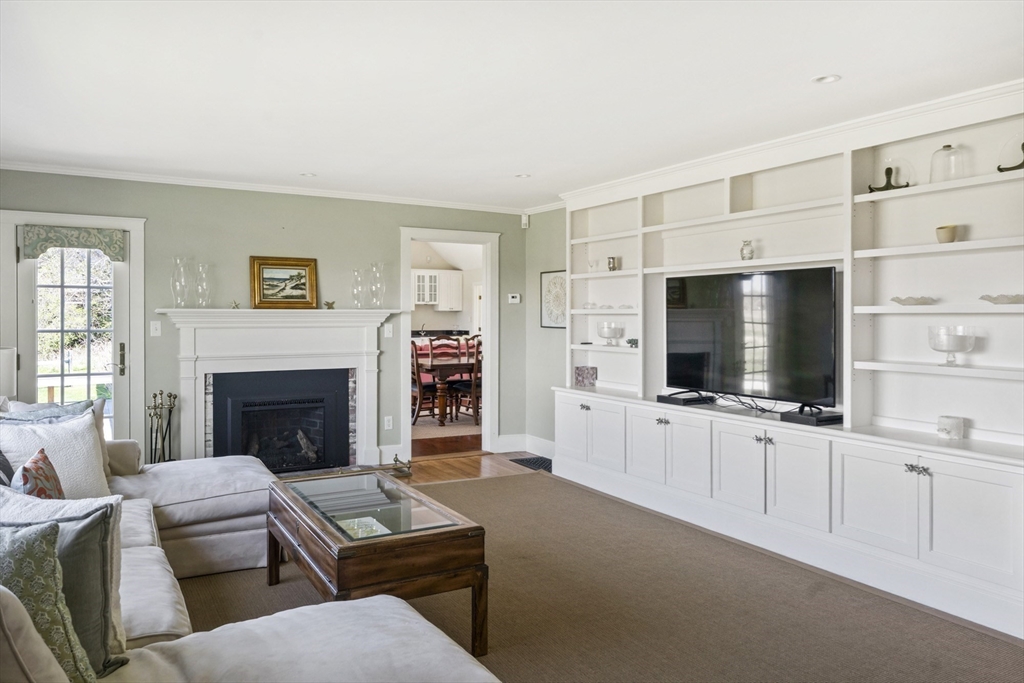 23 Beetle Swamp Road Edgartown, MA 02539 - Photo 13 of 40