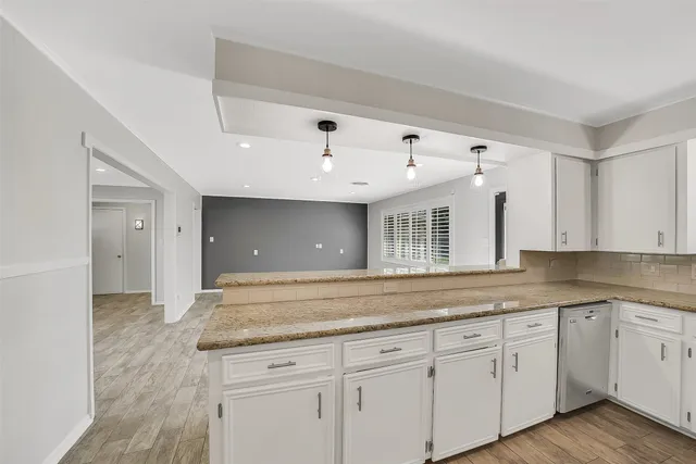 $2,700 | 10135 Knoboak Drive, Houston, TX 77080