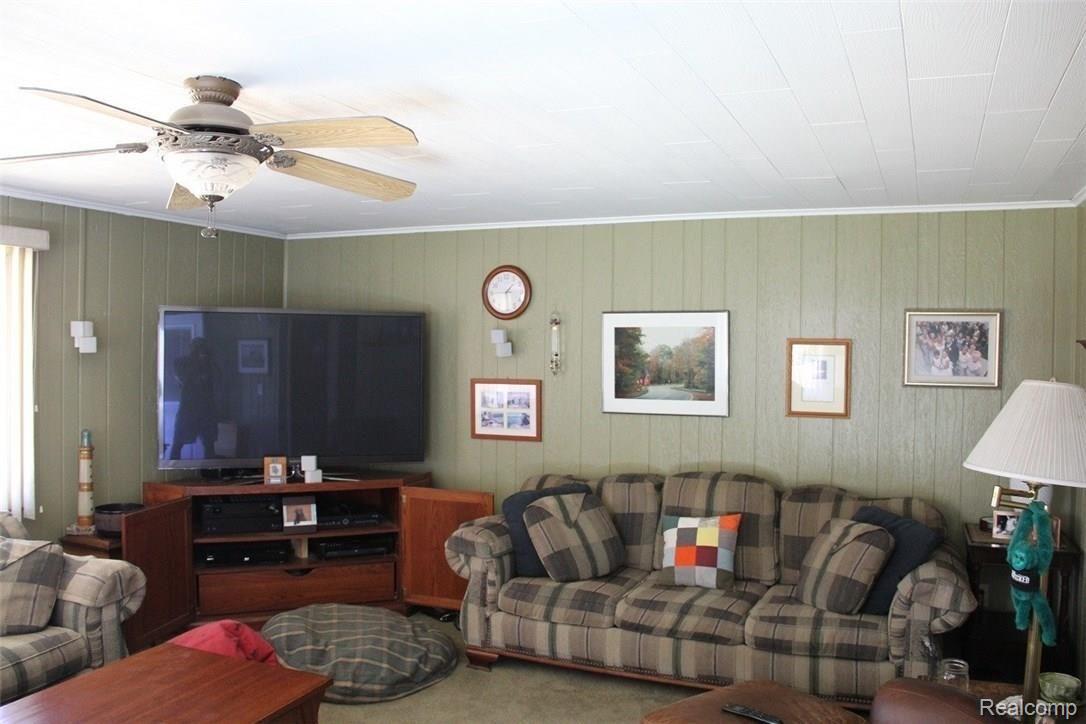 9732 Van Buren Road Fowlerville, MI 48836 - Photo 7 of 18 7.JPG