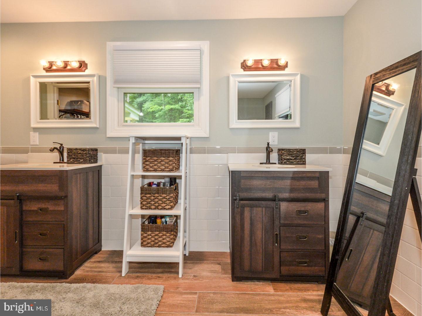 960 West Thatcher Road Quakertown, PA 18951 - Photo 16 of 25 Master Bathroom