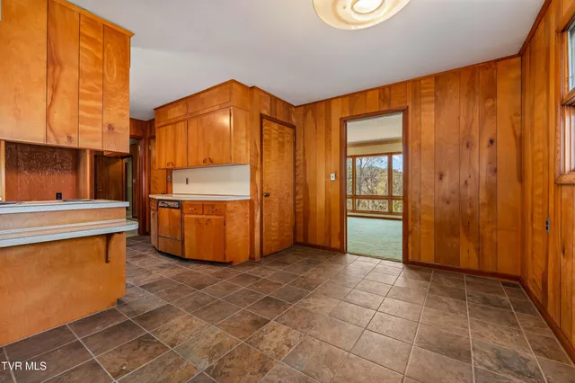 $259,900 | 3601 Montclair Road, Kingsport, TN 37664