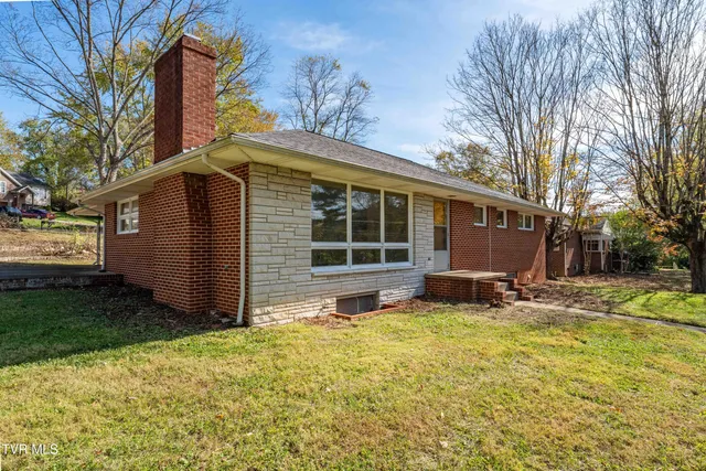 $259,900 | 3601 Montclair Road, Kingsport, TN 37664