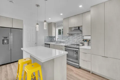 $539,000 | 1121 North 66 Terrace, Hollywood, FL 33024