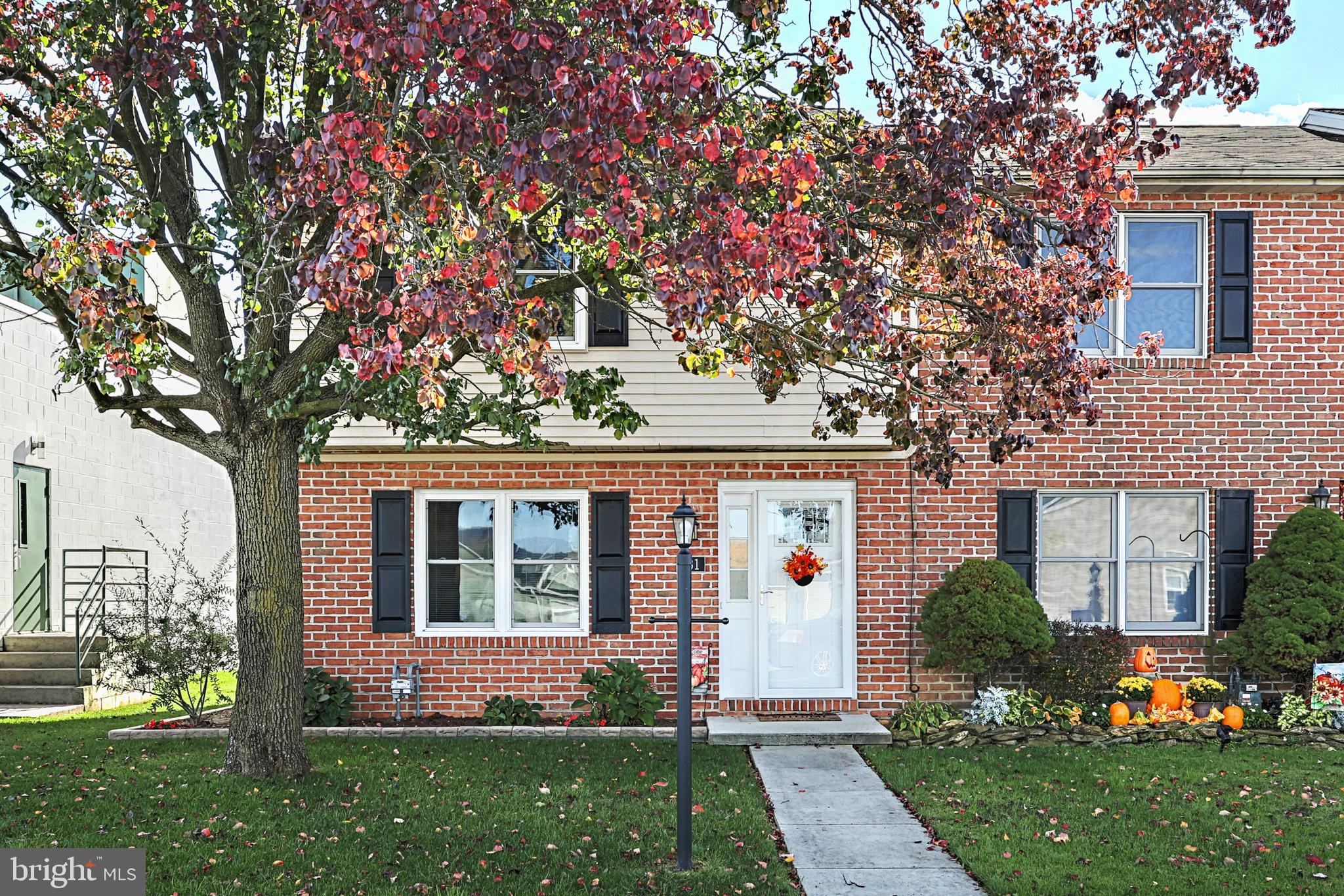 431 Ridge Avenue Hanover, PA 17331 - Photo 1 of 23 WELCOME Home!