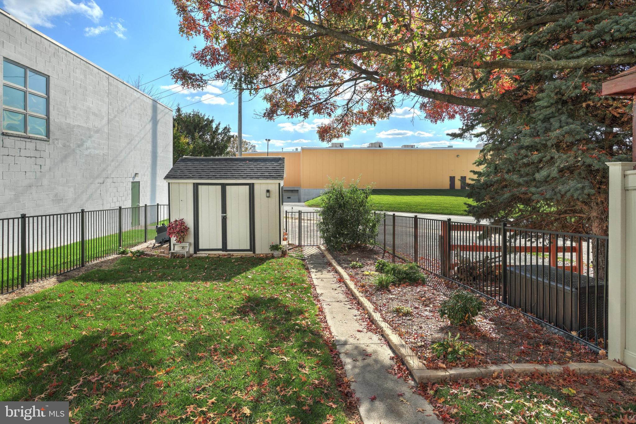431 Ridge Avenue Hanover, PA 17331 - Photo 4 of 23 Gallery Image 4