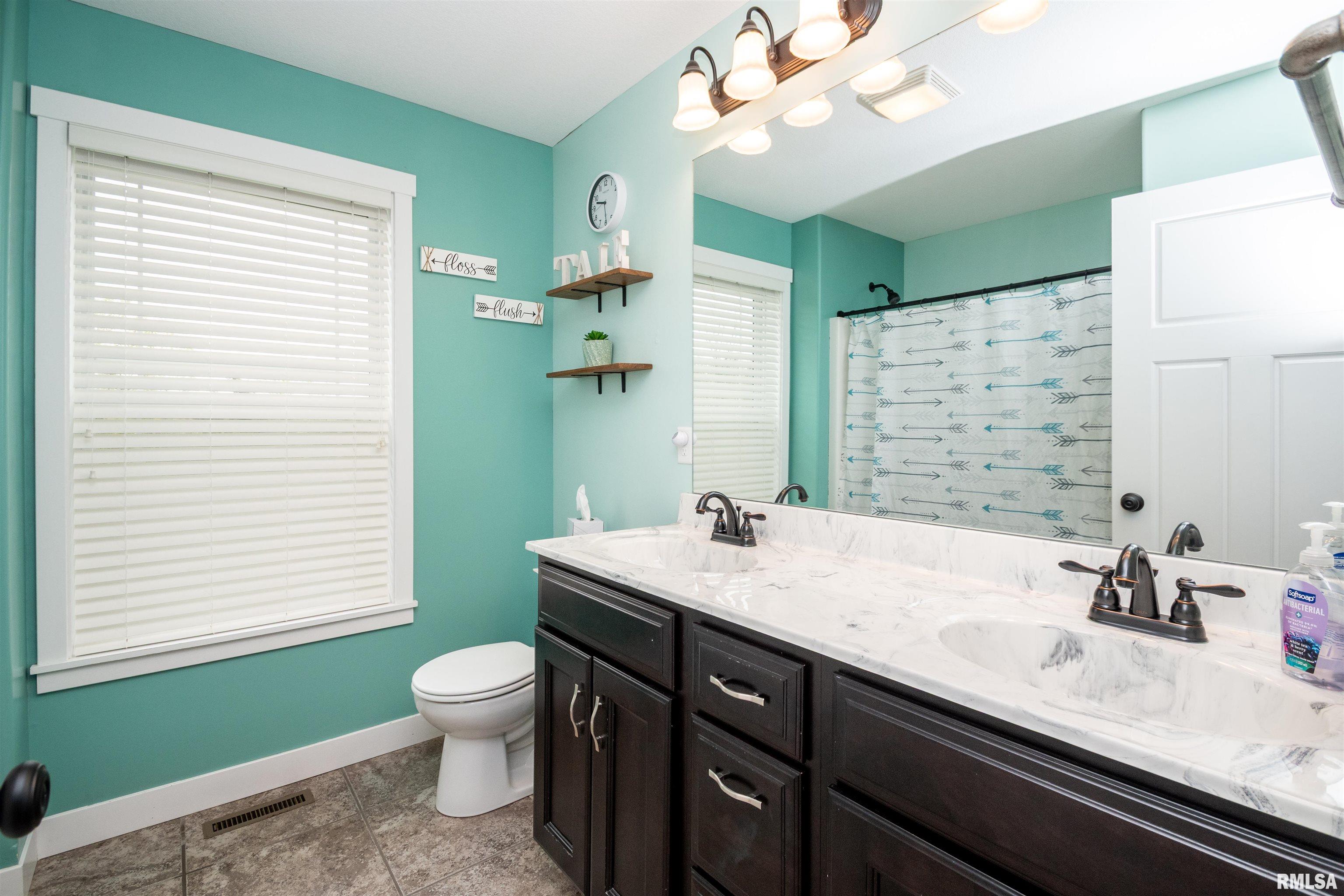 1413 Stephanie Lane Metamora, IL 61548 - Photo 35 of 54