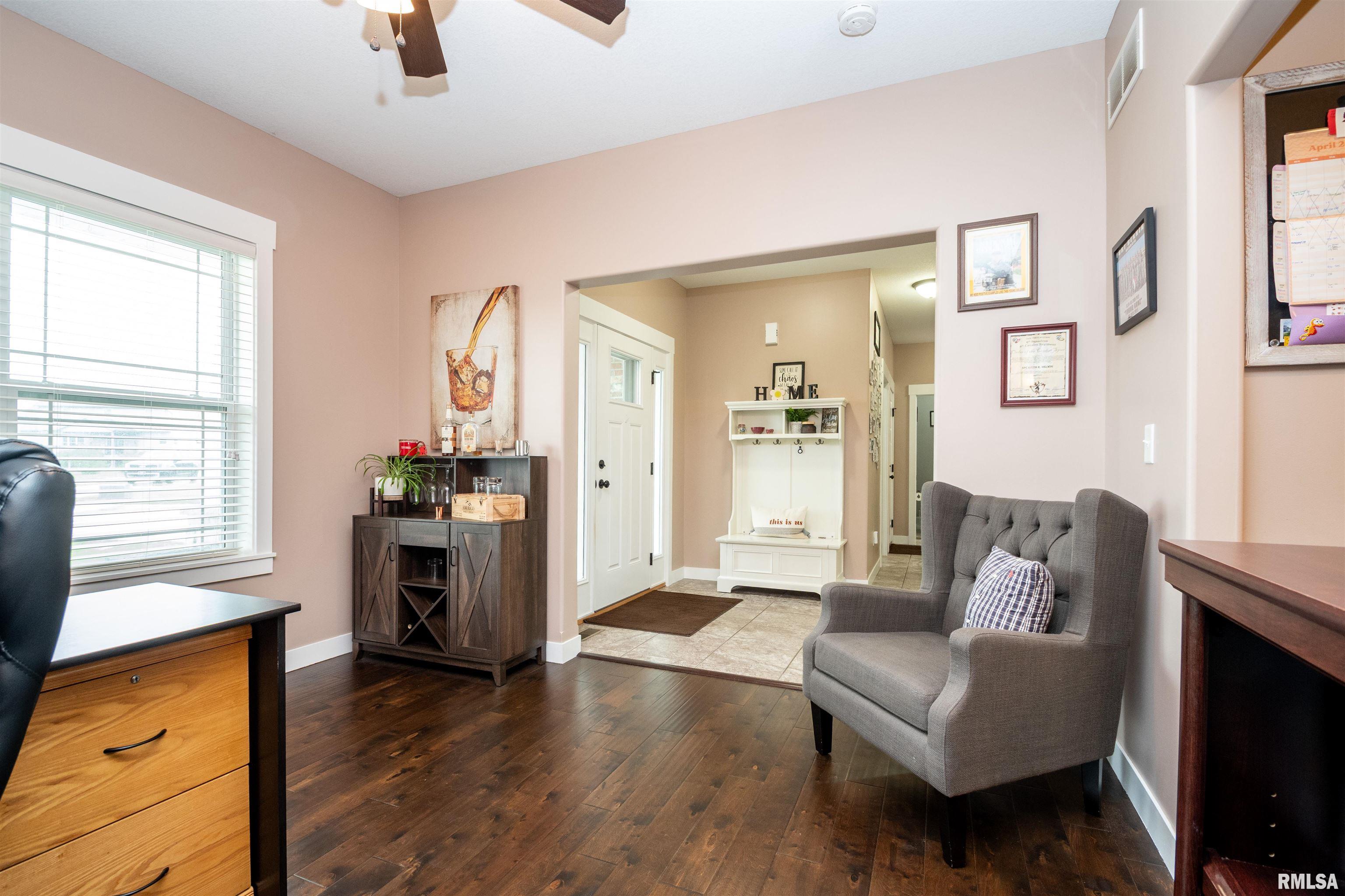 1413 Stephanie Lane Metamora, IL 61548 - Photo 6 of 54