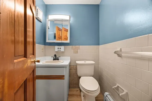 $1,350 | 39 Blendall Street, Unit ROOM 1, Brockton, MA 02302