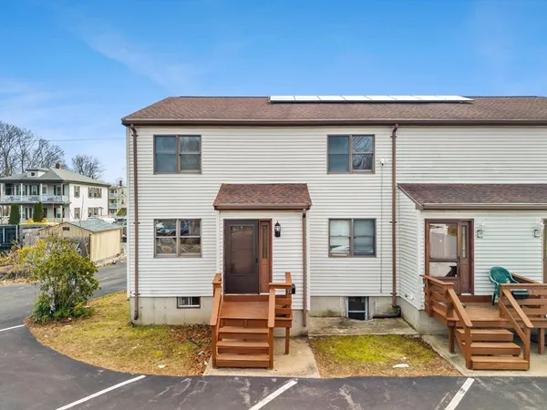 $1,350 | 39 Blendall Street, Unit ROOM 1, Brockton, MA 02302