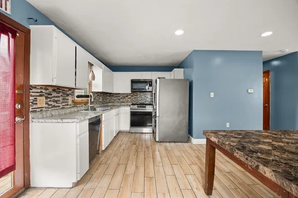 $1,350 | 39 Blendall Street, Unit ROOM 1, Brockton, MA 02302