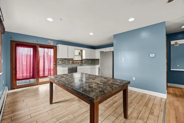 $1,350 | 39 Blendall Street, Unit ROOM 1, Brockton, MA 02302